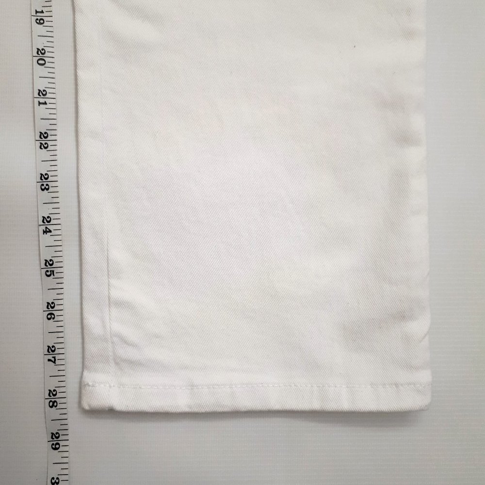 GLORIA VANDERBILT Amanda Classic Tapered Leg Jeans in Vintage White DGVB2692-VWT - Picture 13 of 16